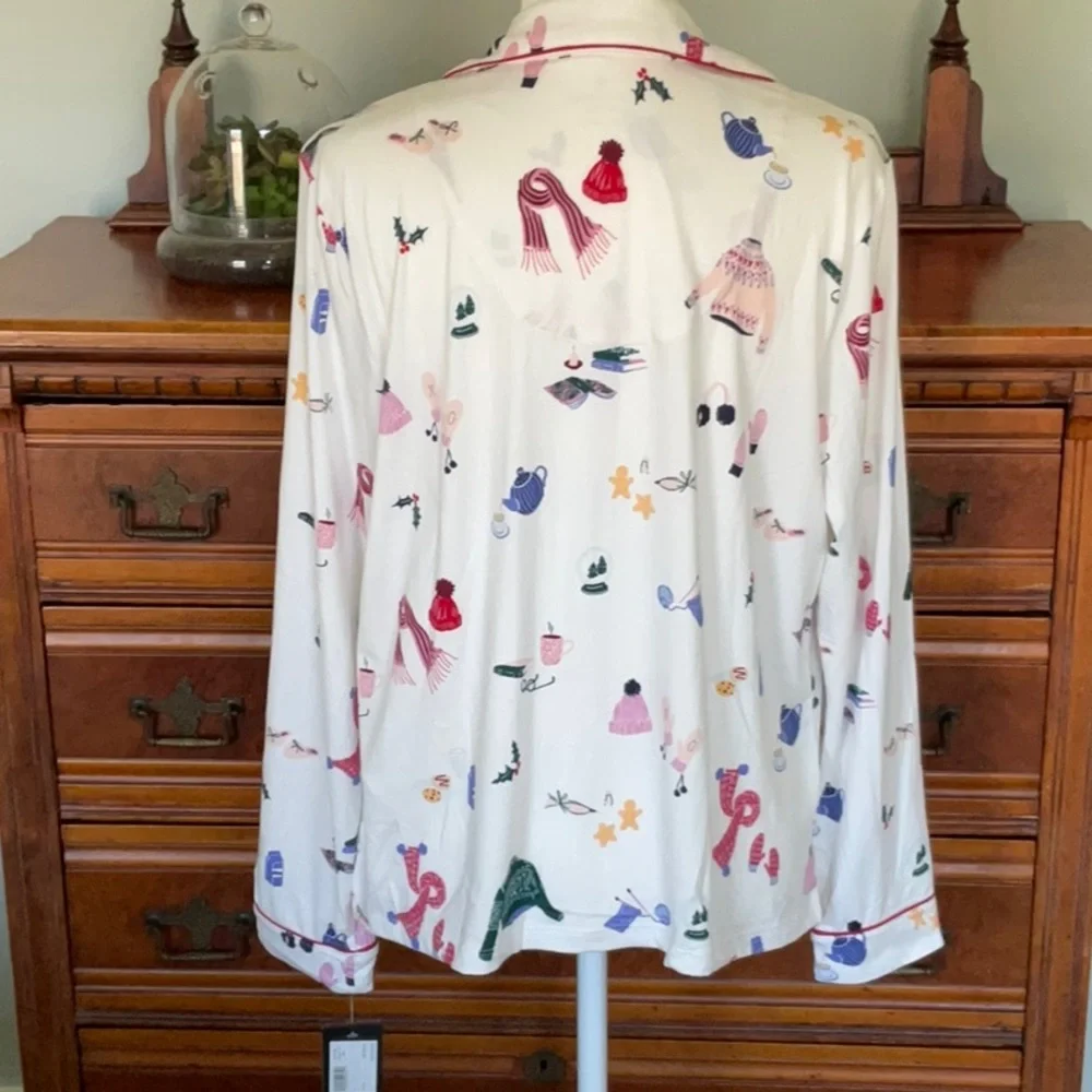 NWT Kate Spade Winter Themed Pajama Set Size S Cozy Chic Whimsical Playful